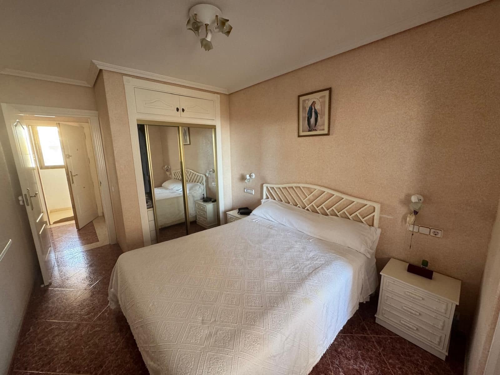 2 bedroom Apartment for sale in Benidorm with garage - € 218,000 (Ref: 9356681)