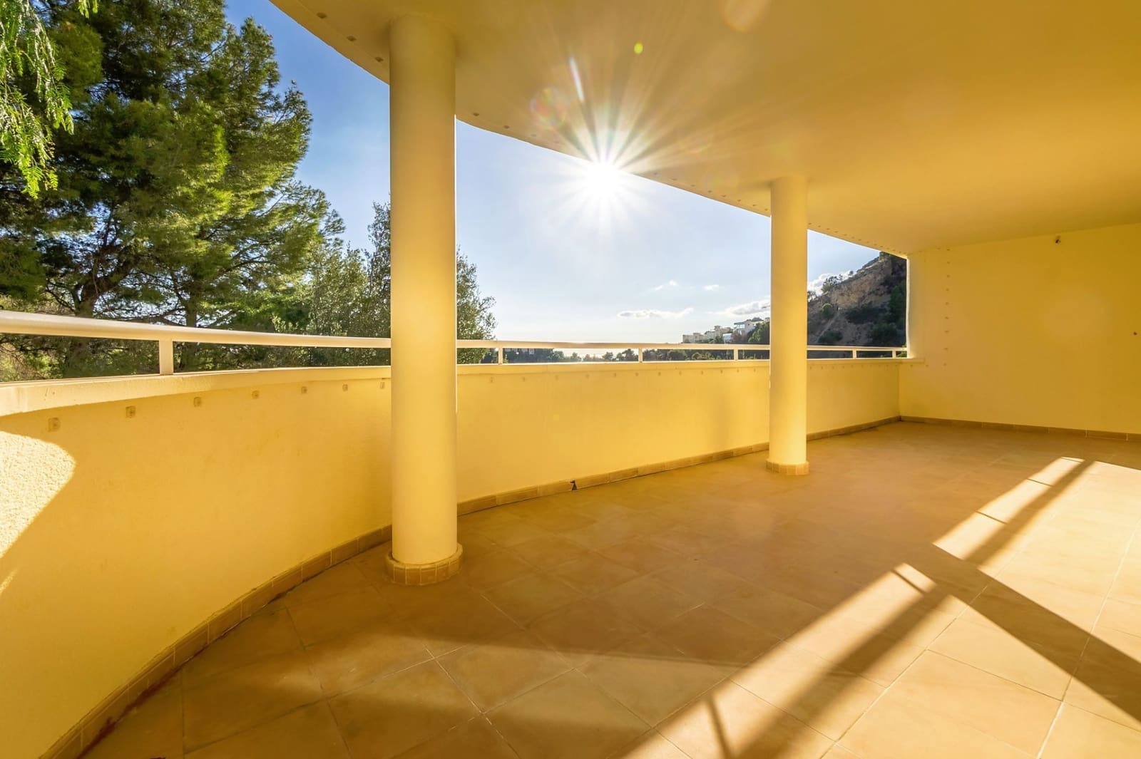 3 slaapkamer Appartement te koop in Altea met zwembad garage - € 355.000 (Ref: 9451656)