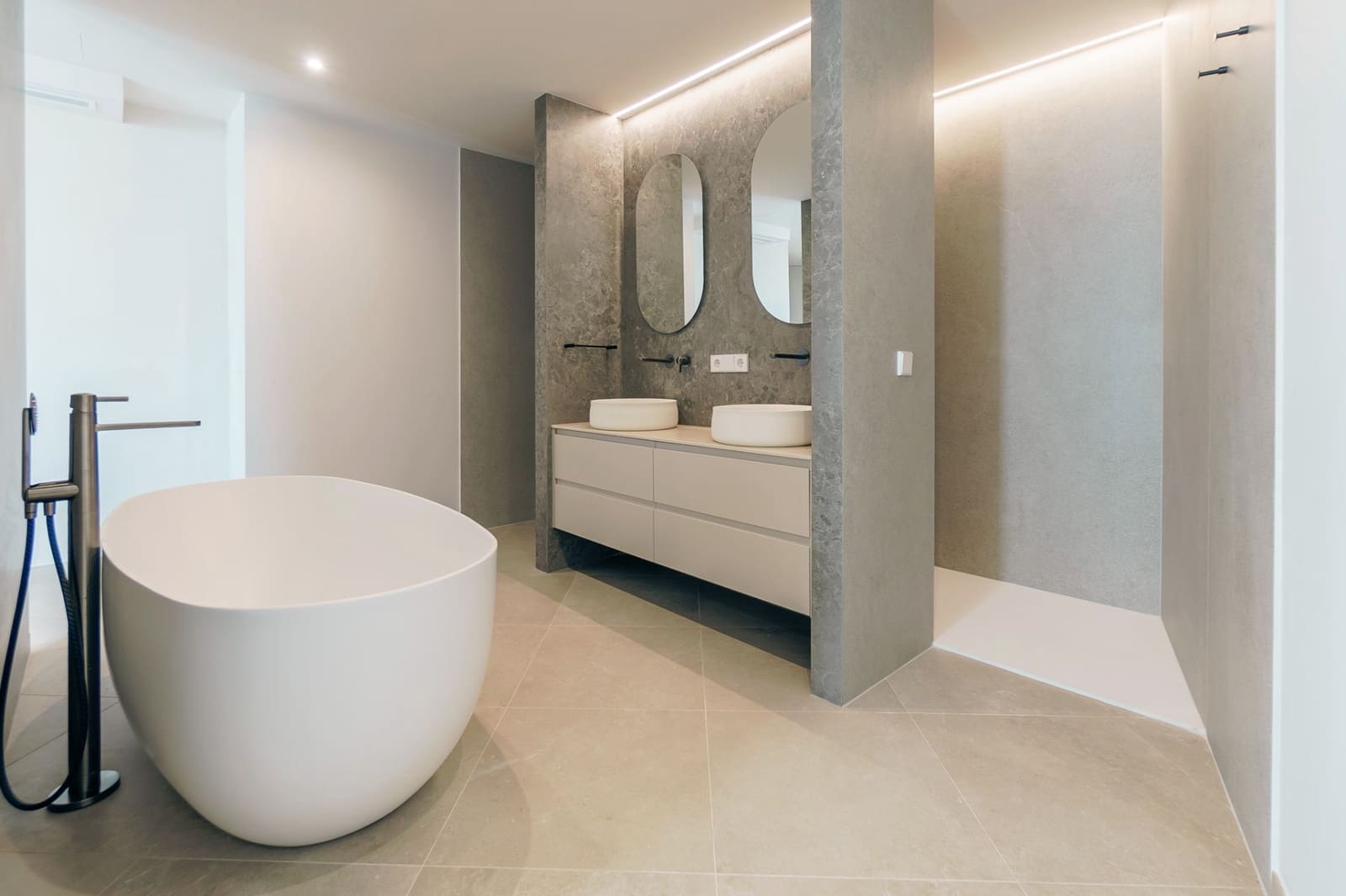 5 camera da letto Villa in vendita in Calpe / Calp con piscina garage - 1.550.000 € (Rif: 9451657)