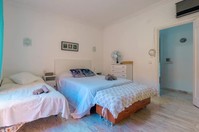 4 bedroom Villa for sale in Albir, Alfaz del Pi / L'Alfàs del Pi with pool garage - € 649,000 (Ref: 9452724)