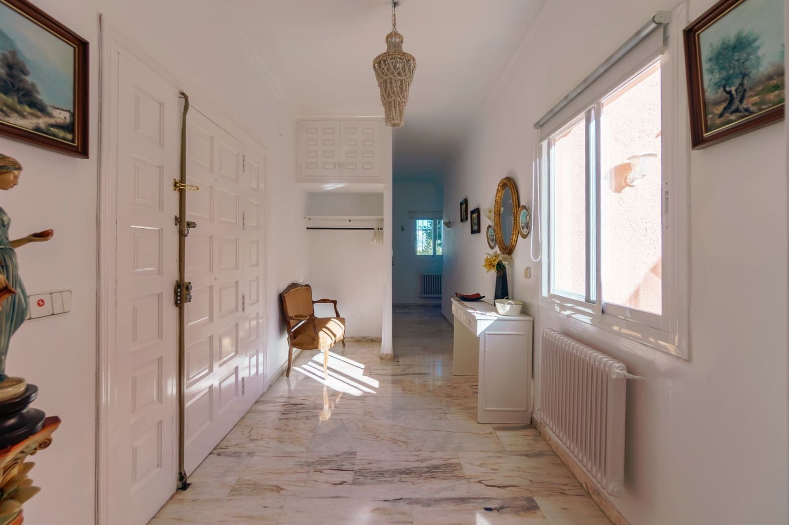 4 bedroom Villa for sale in Albir with pool garage - € 649,000 (Ref: 9452724)