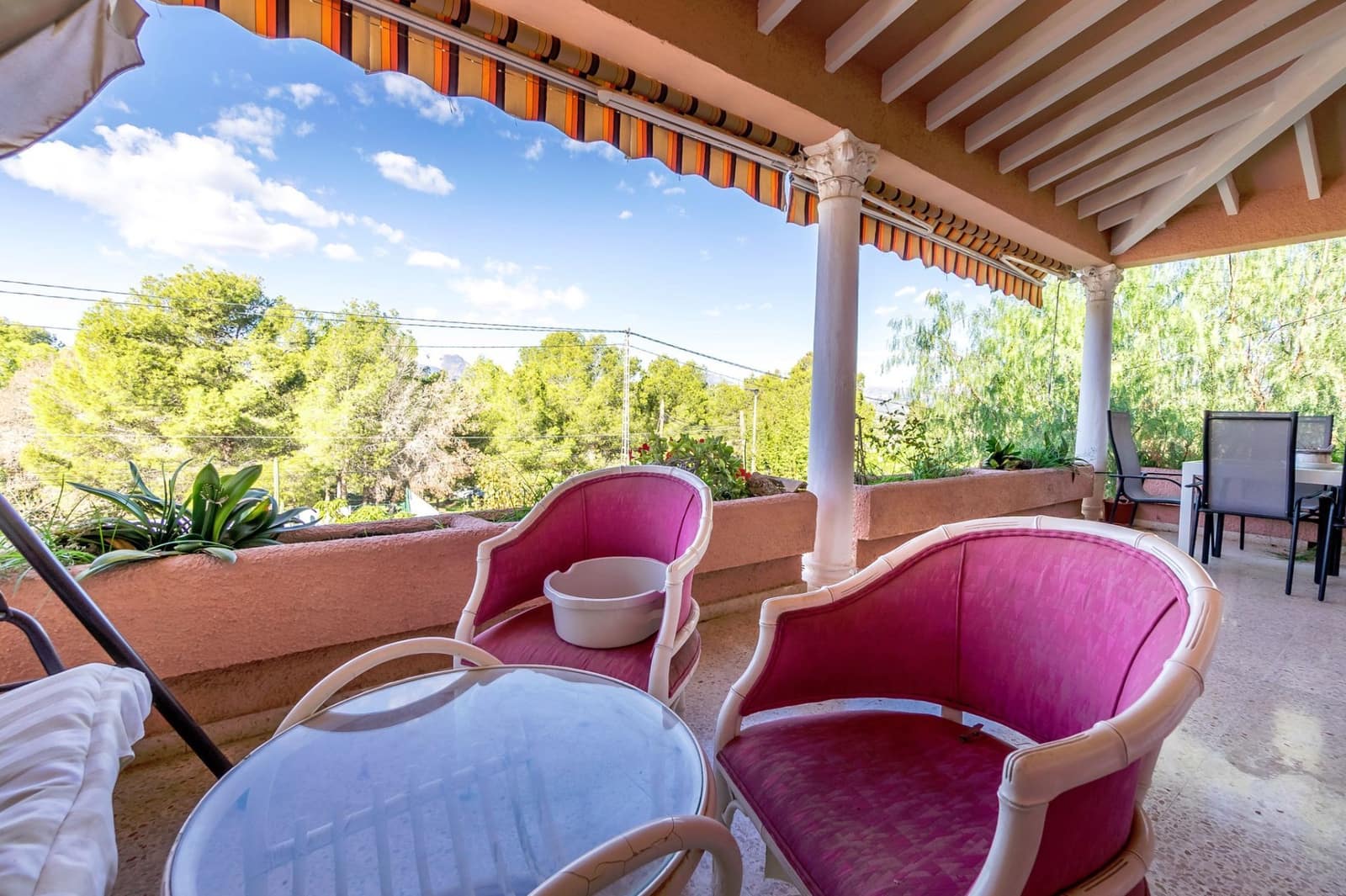 4 bedroom Villa for sale in Albir with pool garage - € 649,000 (Ref: 9452724)