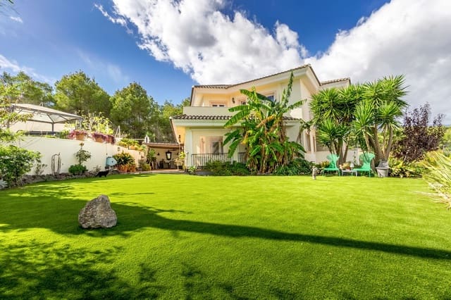 4 chambre Villa/Maison à vendre à Alfaz del Pi / L'Alfàs del Pi avec piscine garage - 649 000 € (Ref: 9452725)