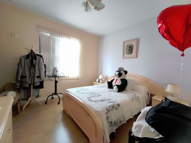 3 bedroom Villa for sale in La Nucia with pool garage - € 445,000 (Ref: 9530137)