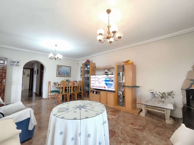 3 bedroom Villa for sale in La Nucia with pool garage - € 445,000 (Ref: 9530137)