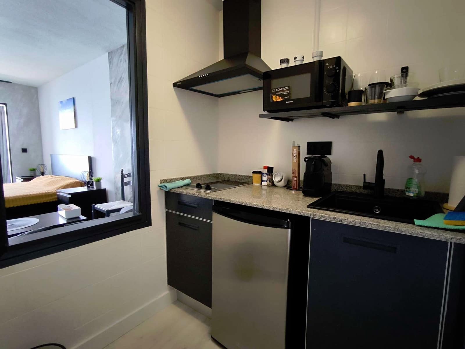 1 soverom Leilighet til salgs i Benidorm med svømmebasseng garasje - € 269 000 (Ref: 9547631)