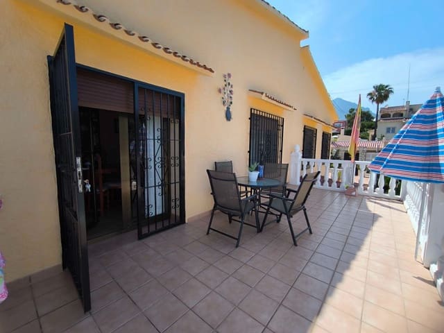 5 bedroom Villa for sale in La Nucia with pool garage - € 600,000 (Ref: 9607223)