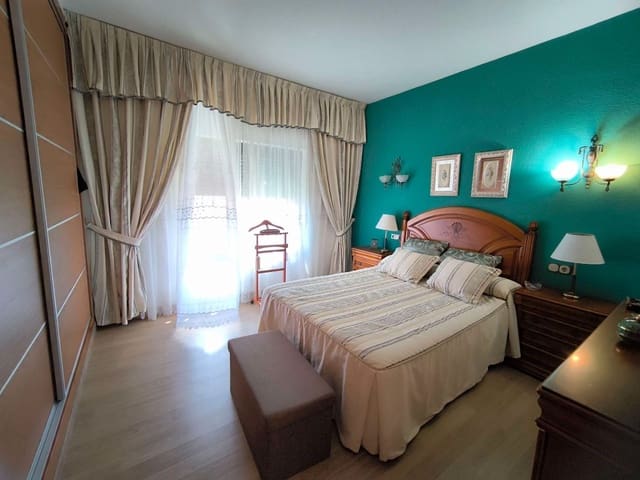 5 bedroom Villa for sale in La Nucia with pool garage - € 600,000 (Ref: 9607223)