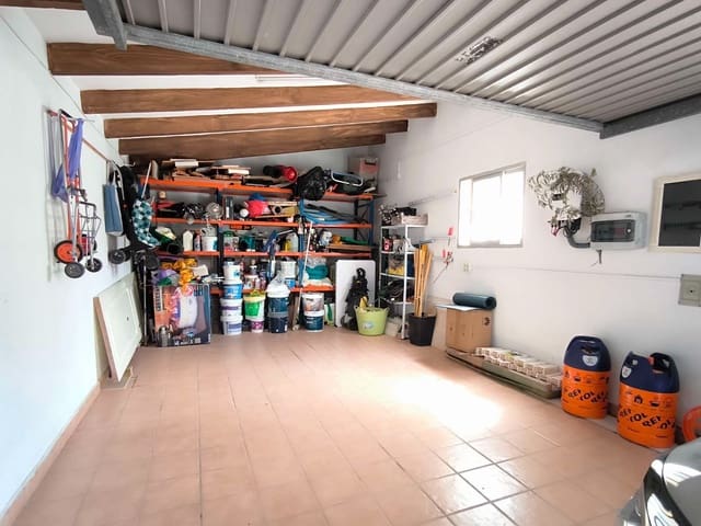5 bedroom Villa for sale in La Nucia with pool garage - € 600,000 (Ref: 9607223)
