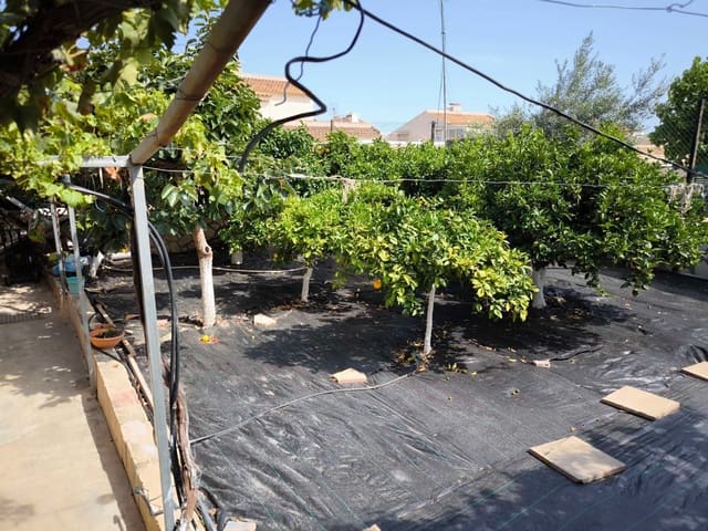 5 bedroom Villa for sale in La Nucia with pool garage - € 600,000 (Ref: 9607223)