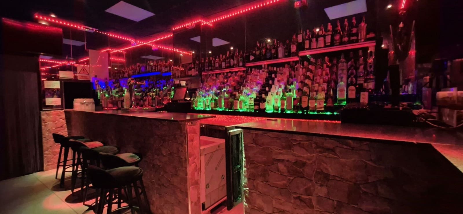 Commercial for sale in Benidorm - € 350,000 (Ref: 9614748)