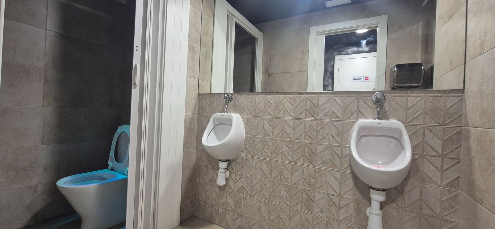 Commercial for sale in Benidorm - € 350,000 (Ref: 9614748)