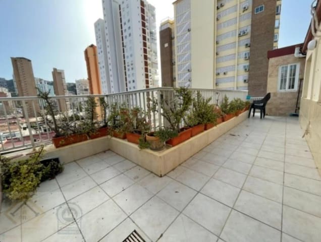 5 makuuhuone Kattohuoneisto myytävänä paikassa Benidorm mukana 
autotalli - 519 645 € (Ref: 9629649)