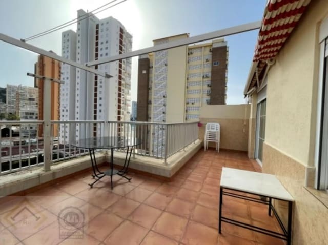 5 makuuhuone Kattohuoneisto myytävänä paikassa Benidorm mukana 
autotalli - 519 645 € (Ref: 9629649)