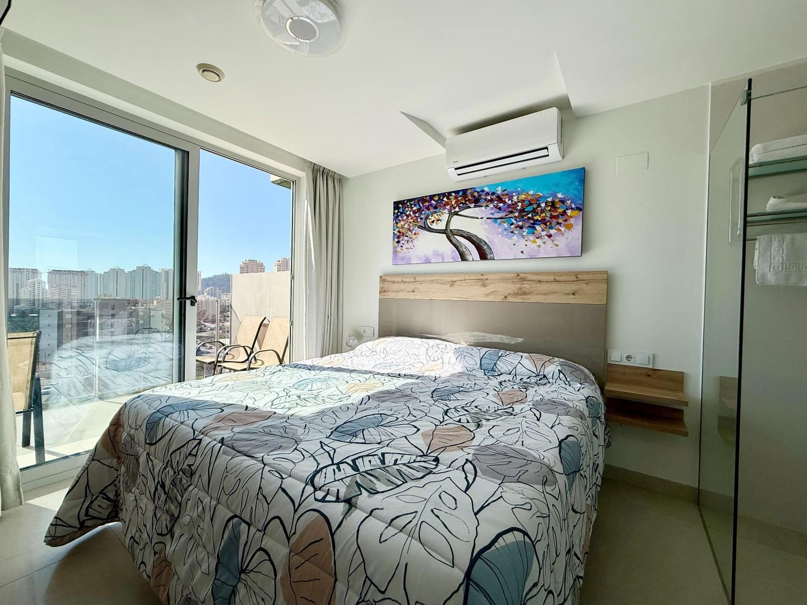 Piso de 2 habitaciones en Finestrat en venta con piscina - 295.000 € (Ref: 9673834)