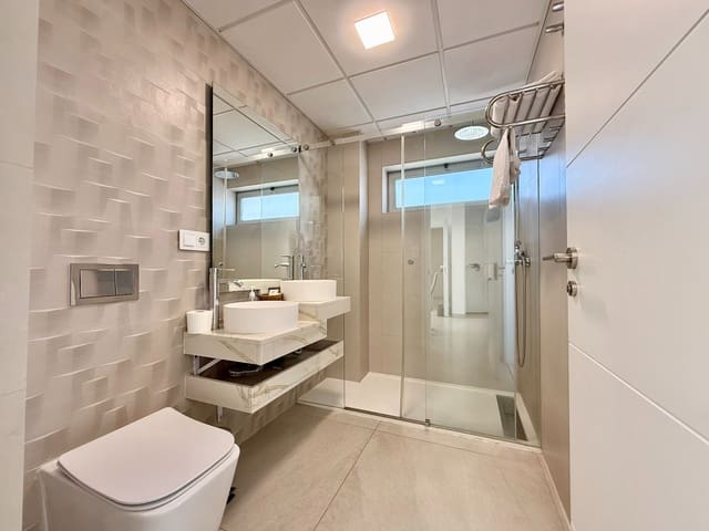 2 slaapkamer Appartement te koop in Finestrat met zwembad - € 290.000 (Ref: 9676794)