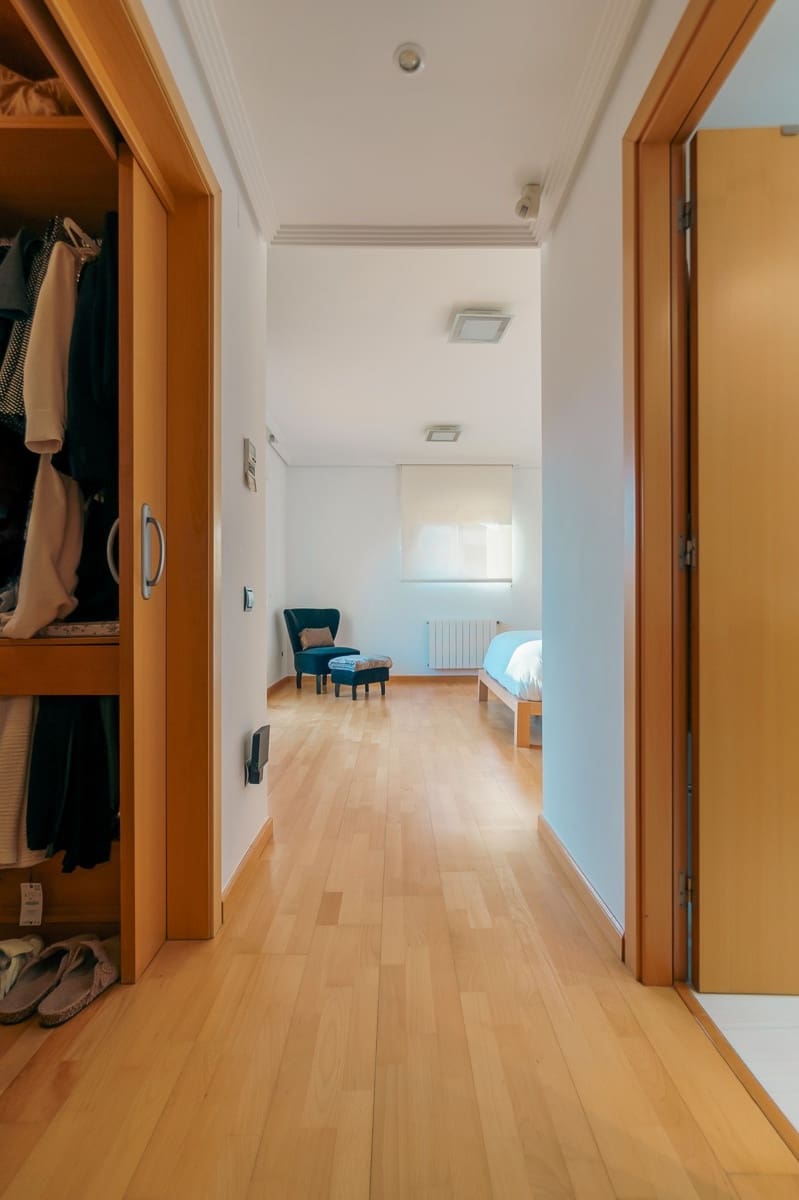 4 bedroom Villa for sale in Benidorm with pool garage - € 750,000 (Ref: 9694731)