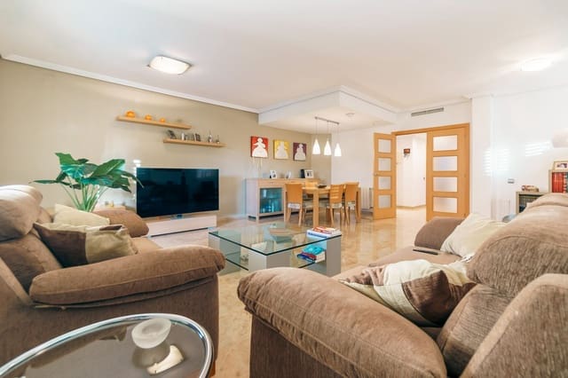 4 bedroom Villa for sale in Benidorm with pool garage - € 750,000 (Ref: 9694731)