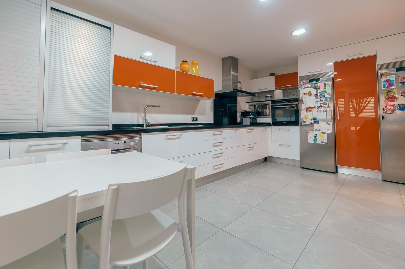 4 bedroom Villa for sale in Benidorm with pool garage - € 750,000 (Ref: 9694731)