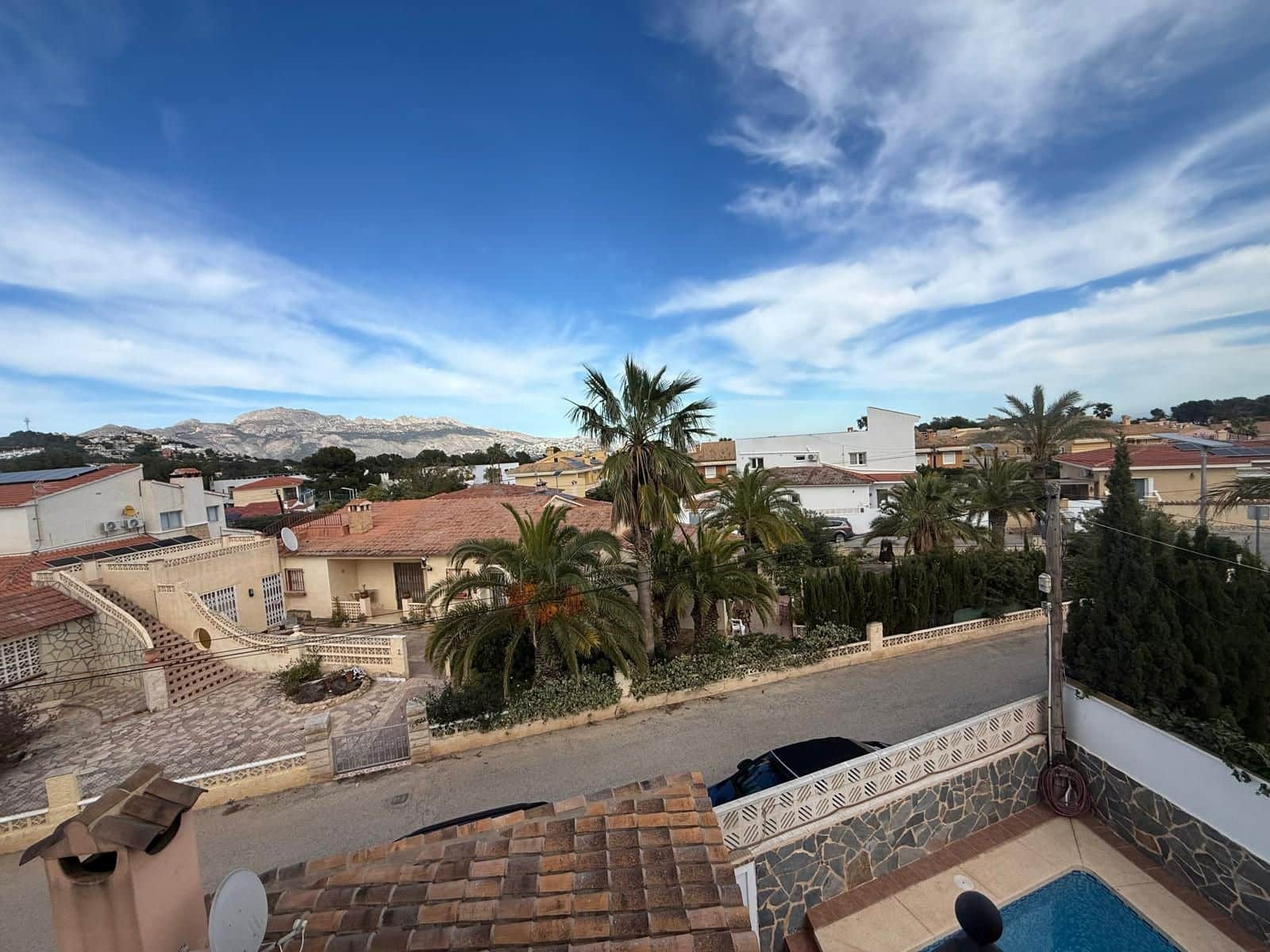 3 soveværelse Villa til salg i Albir med swimmingpool - € 445.000 (Ref: 9700447)