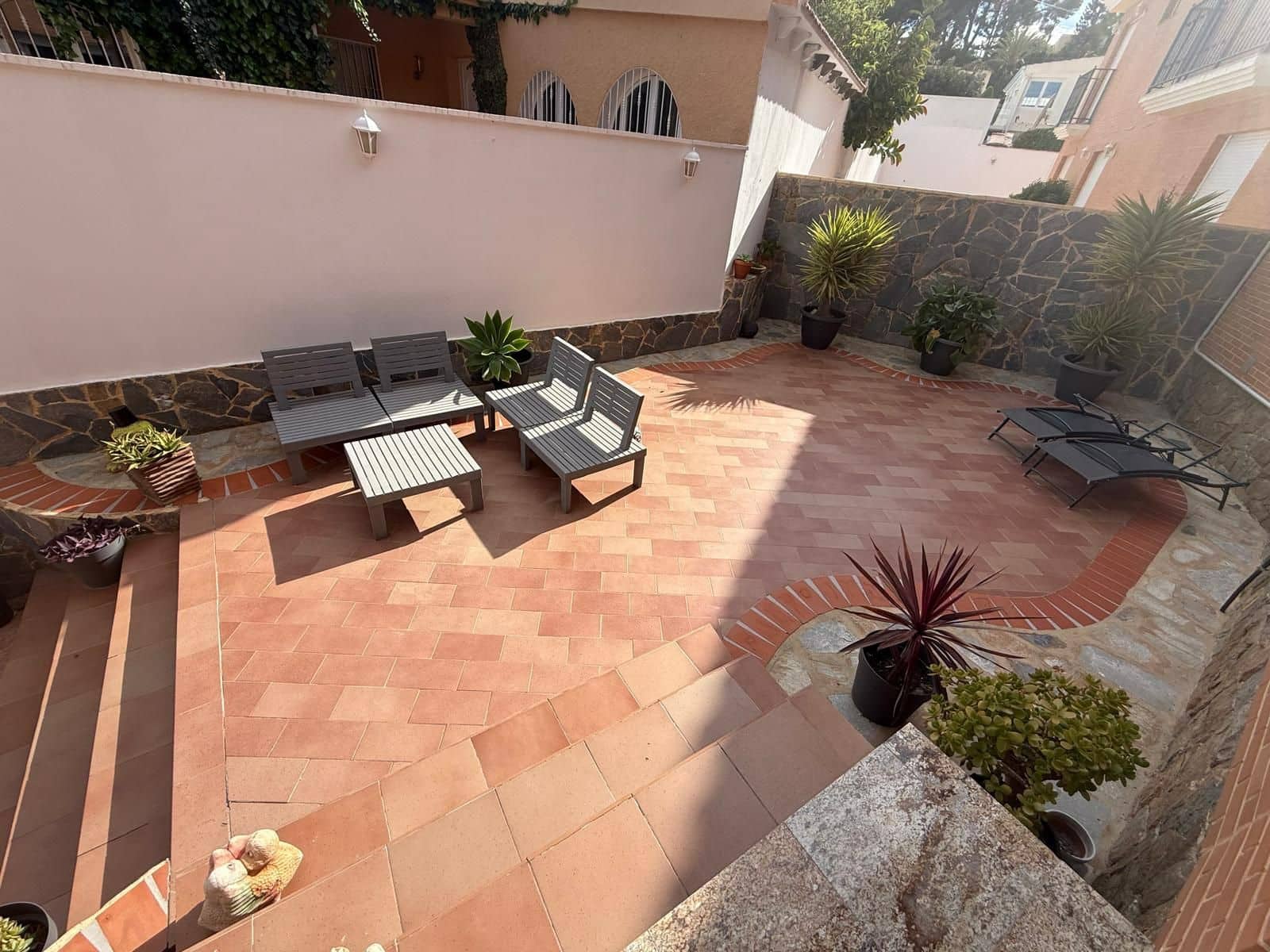 3 soveværelse Villa til salg i Albir med swimmingpool - € 445.000 (Ref: 9700447)