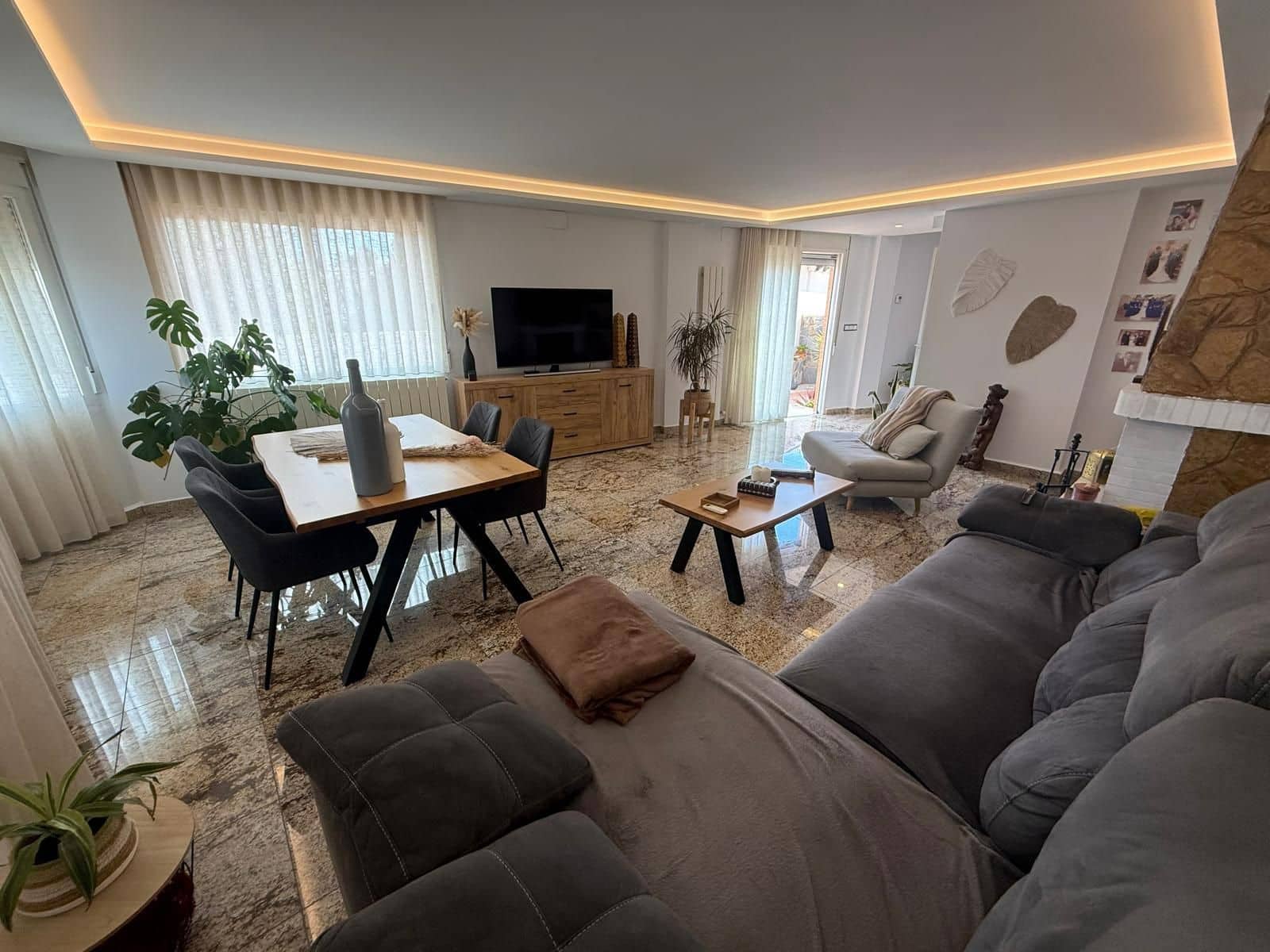 3 soveværelse Villa til salg i Albir med swimmingpool - € 445.000 (Ref: 9700447)