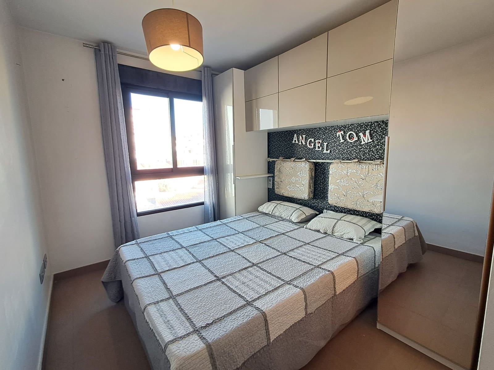 2 sovrum Lägenhet till salu i Benidorm med garage - 260 000 € (Ref: 9714540)