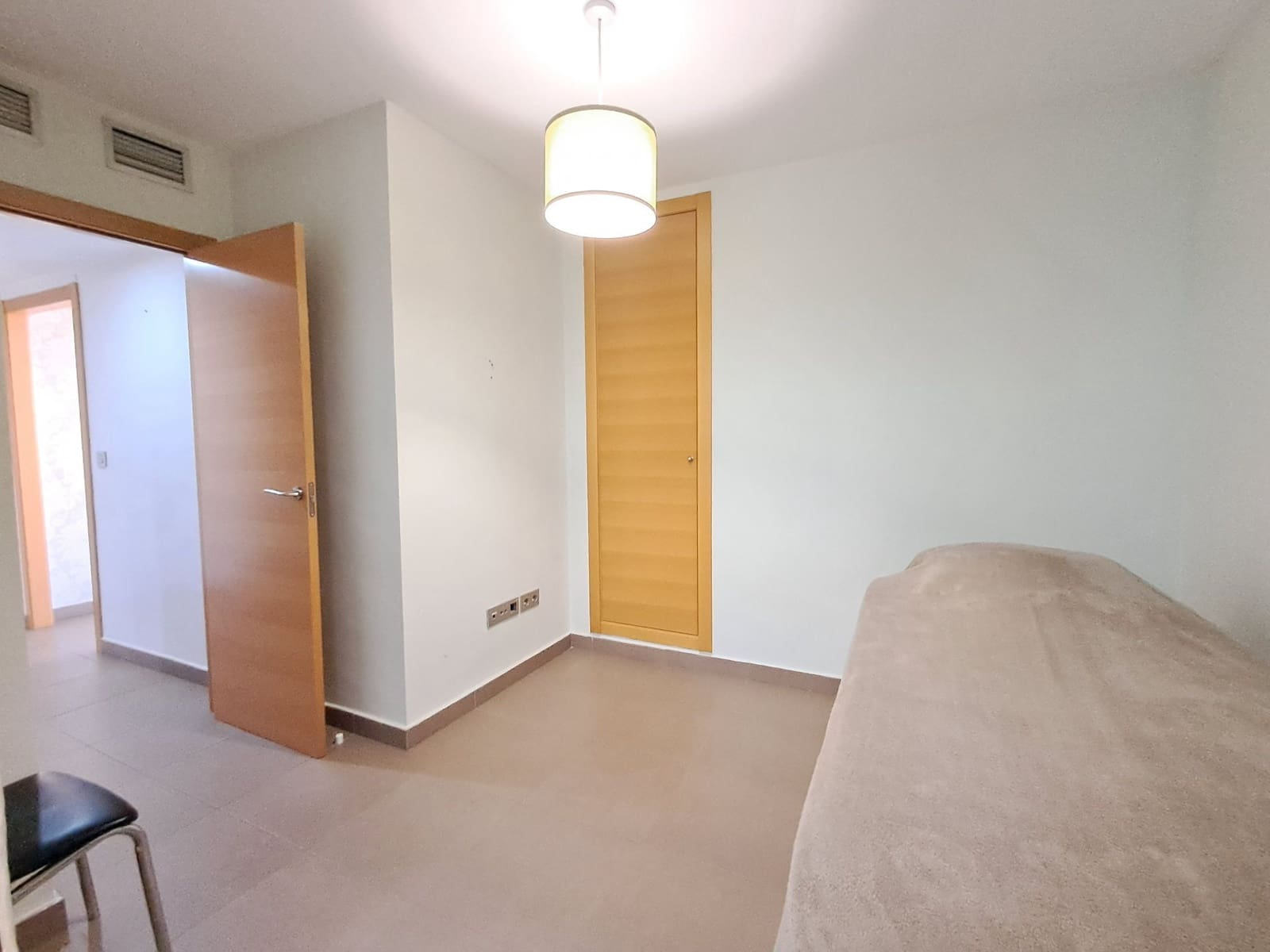 2 sovrum Lägenhet till salu i Benidorm med garage - 260 000 € (Ref: 9714540)