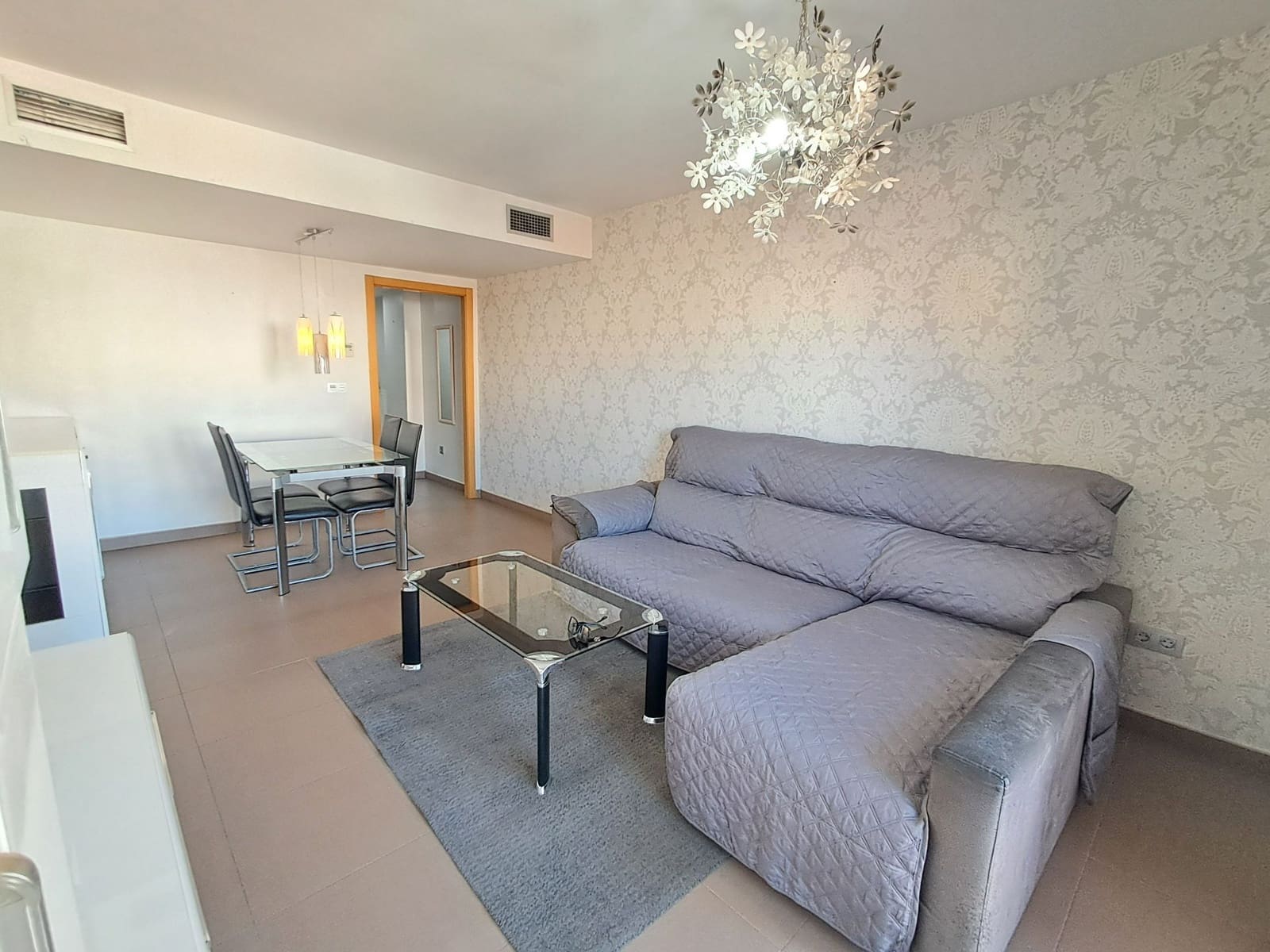 2 sovrum Lägenhet till salu i Benidorm med garage - 260 000 € (Ref: 9714540)