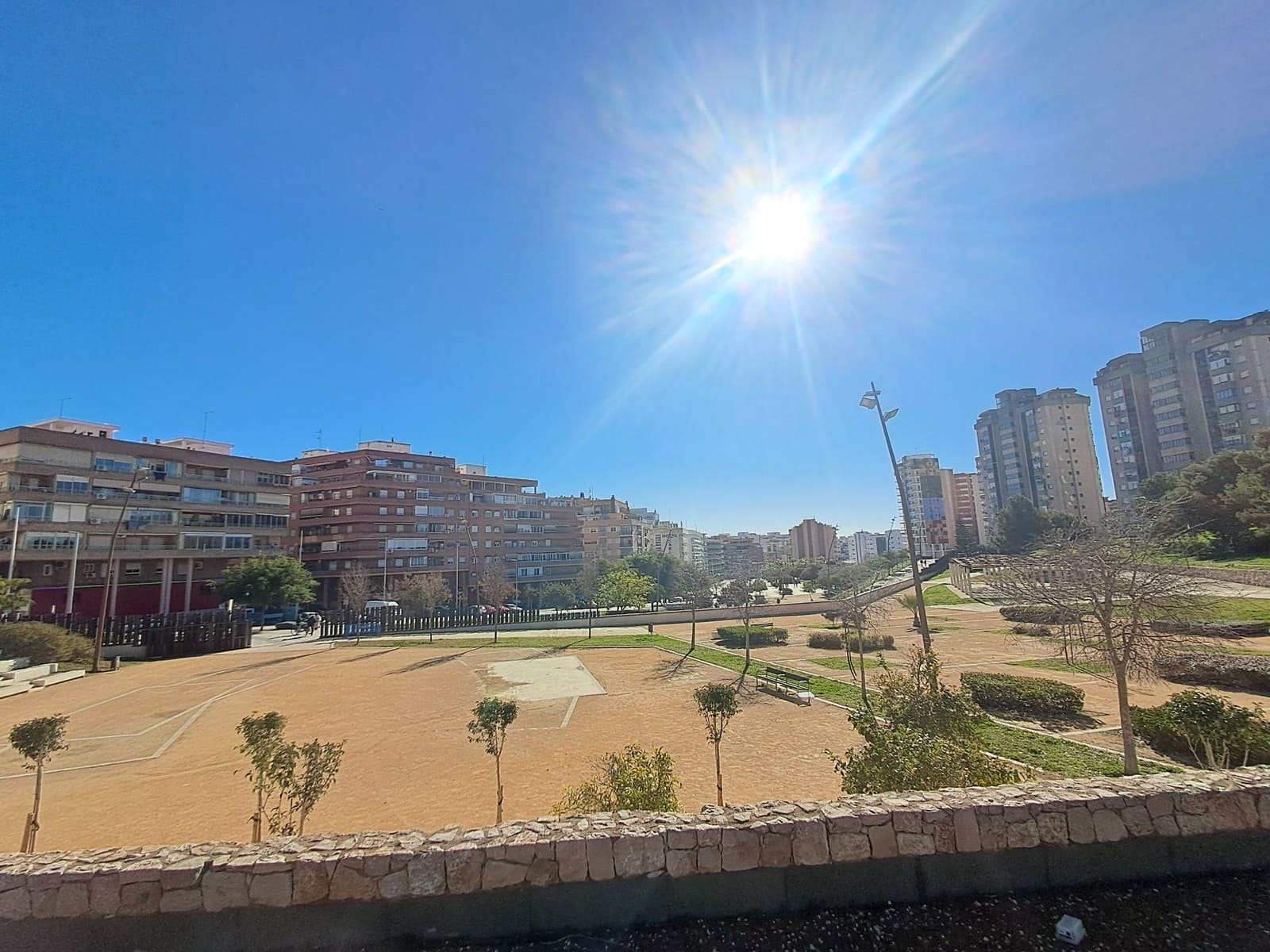 2 sovrum Lägenhet till salu i Benidorm med garage - 260 000 € (Ref: 9714540)