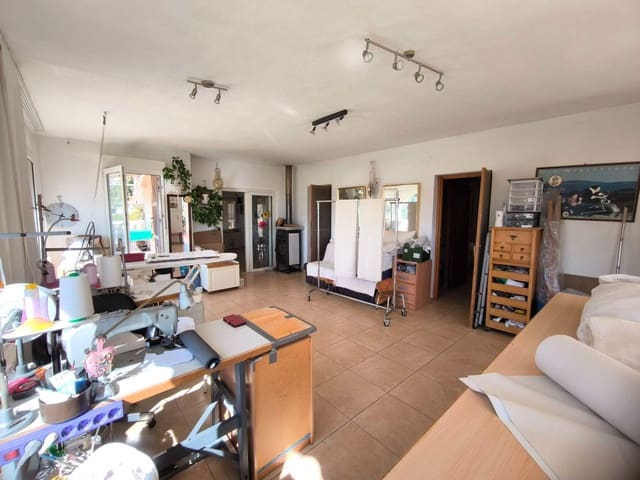 5 quarto Moradia para venda em La Nucia com garagem - 475 000 € (Ref: 9719507)