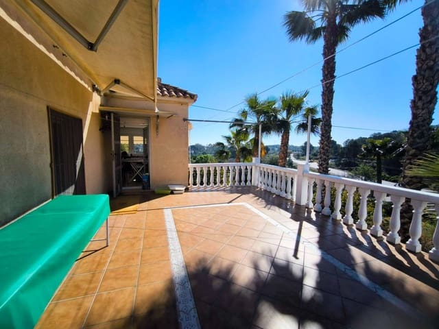 5 quarto Moradia para venda em La Nucia com garagem - 475 000 € (Ref: 9719507)