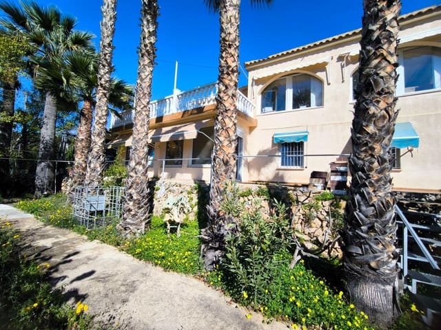 5 quarto Moradia para venda em La Nucia com garagem - 475 000 € (Ref: 9719507)