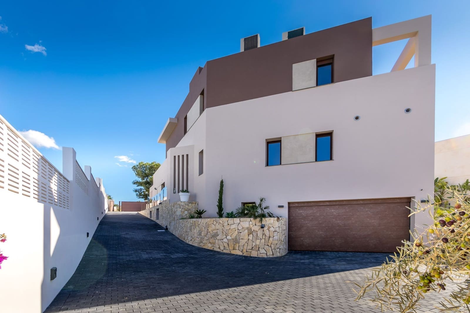 5 soveværelse Villa til salg i Calpe / Calp med swimmingpool garage - € 1.550.000 (Ref: 9721120)