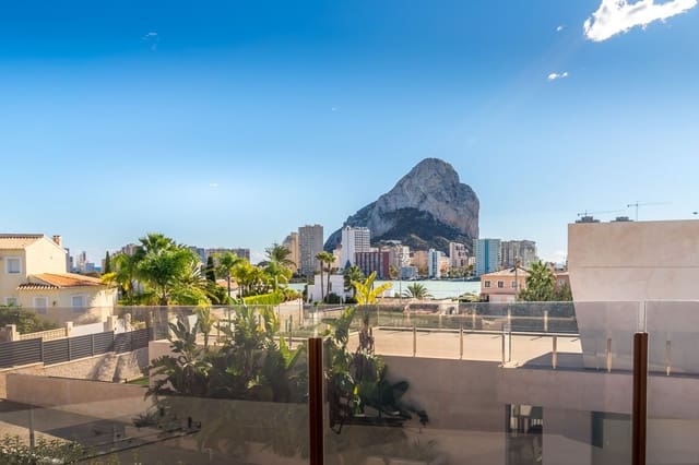 5 slaapkamer Villa te koop in Calpe / Calp met zwembad garage - € 1.550.000 (Ref: 9721120)