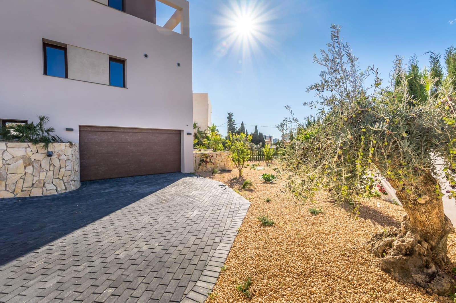 5 soveværelse Villa til salg i Calpe / Calp med swimmingpool garage - € 1.550.000 (Ref: 9721120)