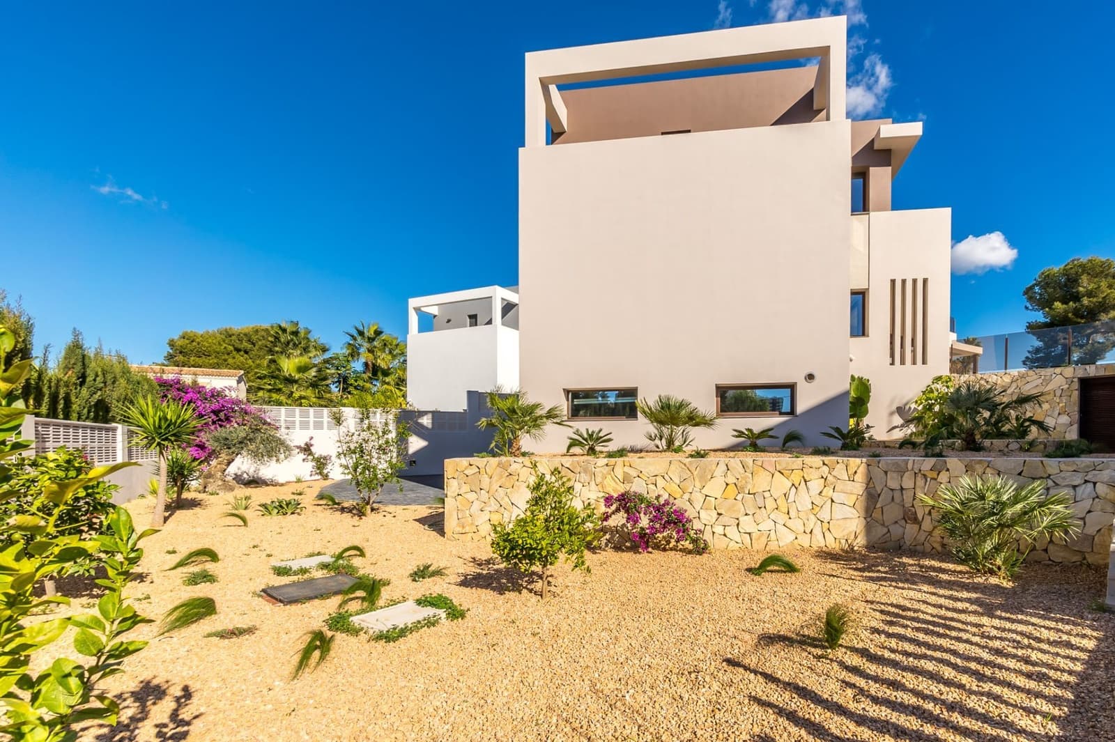 5 soveværelse Villa til salg i Calpe / Calp med swimmingpool garage - € 1.550.000 (Ref: 9721120)