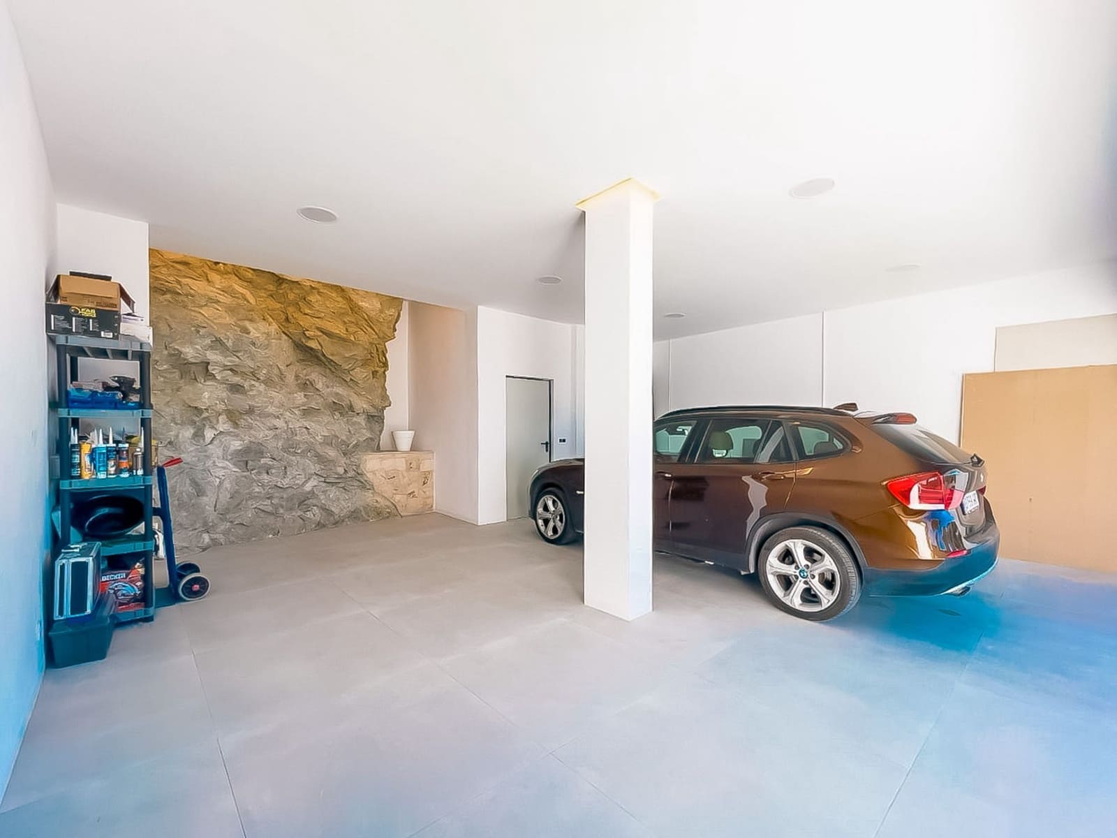 3 bedroom Villa for sale in Altea with pool garage - € 1,750,000 (Ref: 9731675)