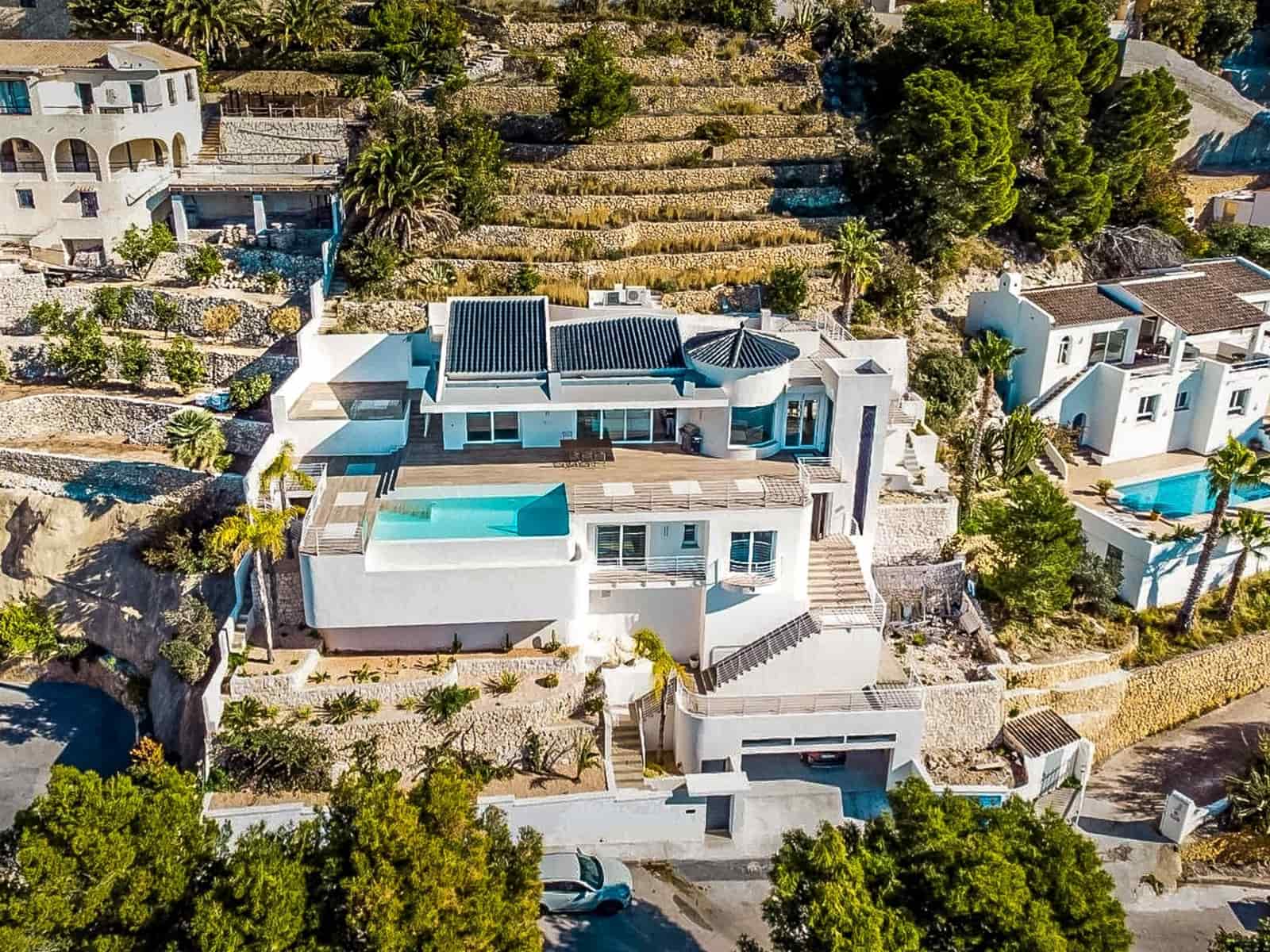 3 bedroom Villa for sale in Altea with pool garage - € 1,750,000 (Ref: 9731675)