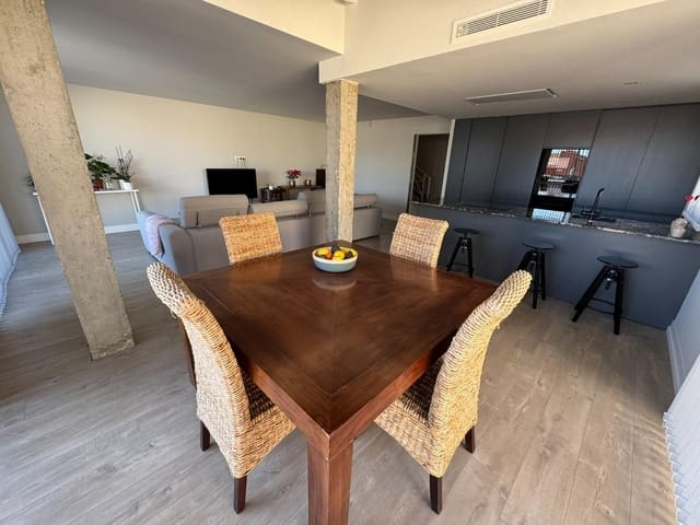 3 slaapkamer Halfvrijstaande villa te koop in Polop met zwembad garage - € 398.000 (Ref: 9735317)