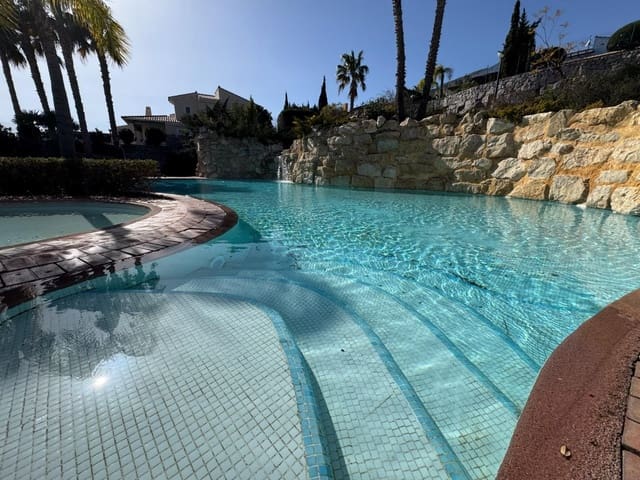 3 slaapkamer Halfvrijstaande villa te koop in Polop met zwembad garage - € 398.000 (Ref: 9735317)