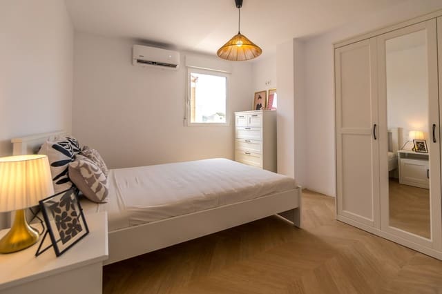 Apartamento de 2 habitaciones en Alfaz del Pi / L'Alfàs del Pi en venta - 239.500 € (Ref: 9737988)