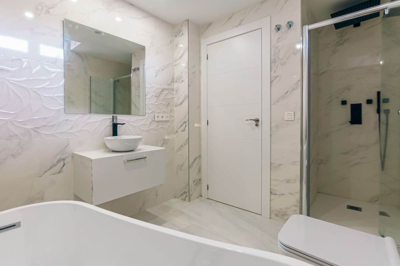 4 quarto Moradia para venda em La Nucia com piscina garagem - 580 000 € (Ref: 9751615)