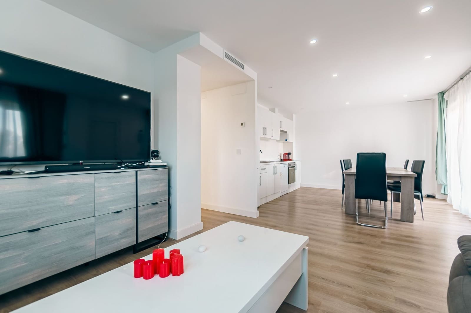 4 quarto Moradia para venda em La Nucia com piscina garagem - 580 000 € (Ref: 9751615)