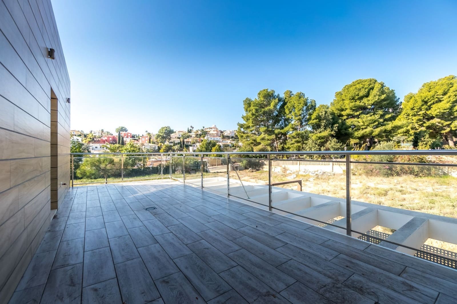 4 quarto Moradia para venda em La Nucia com piscina garagem - 580 000 € (Ref: 9751615)