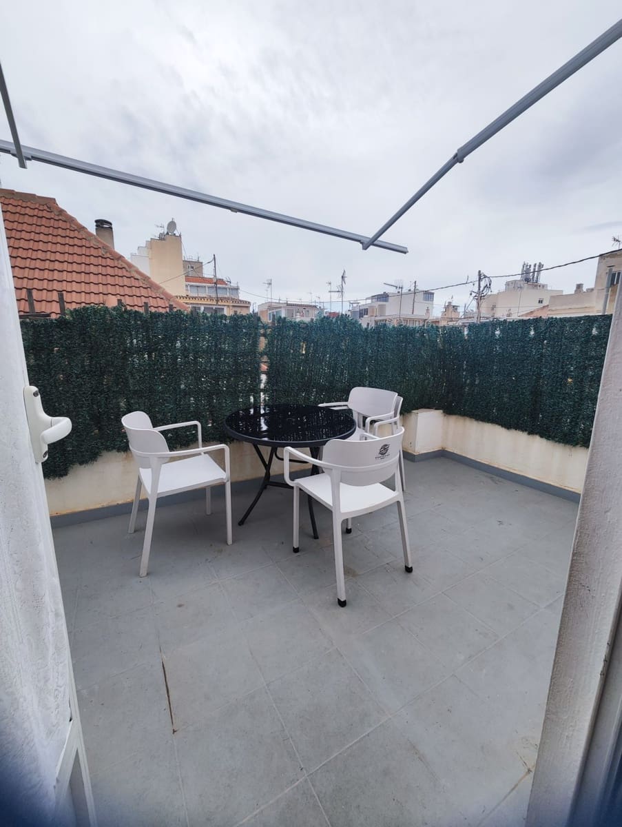 1 soverom Penthouse til salgs i Benidorm - € 179 000 (Ref: 9758535)