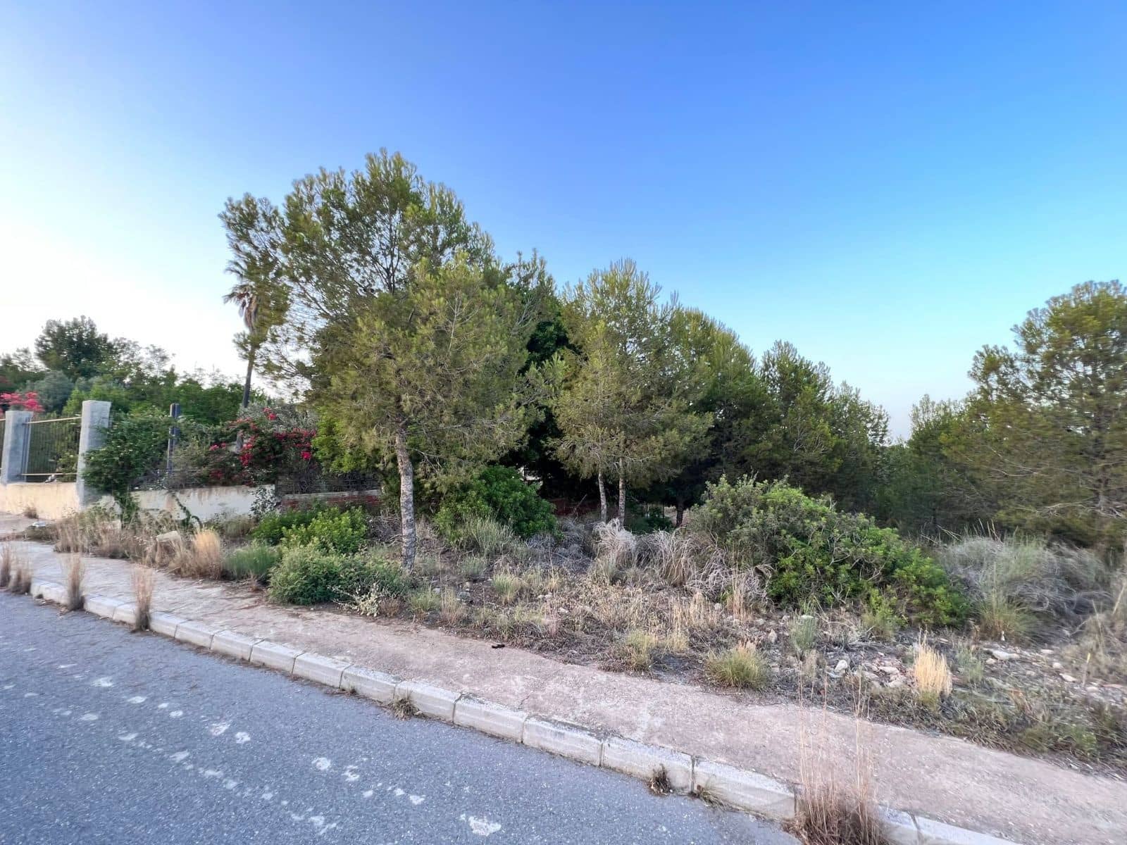 Landgrundstück zu verkaufen in Benidorm - 585.000 € (Ref: 9761682)