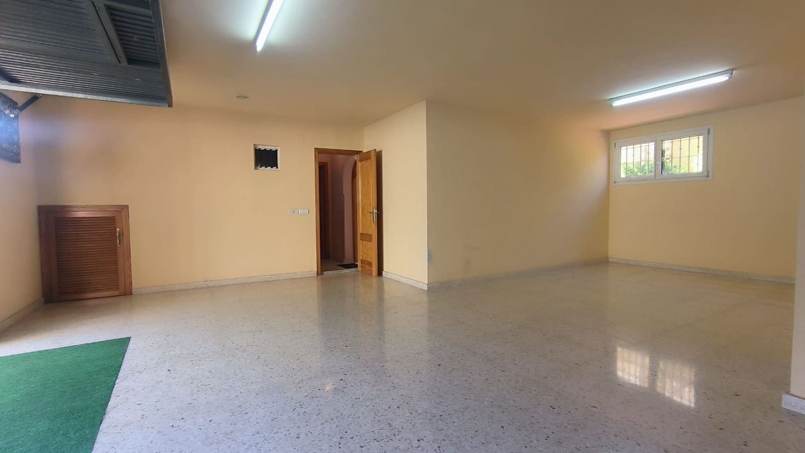 Chalet de 4 habitaciones en La Nucia en venta con piscina garaje - 420.000 € (Ref: 9770295)