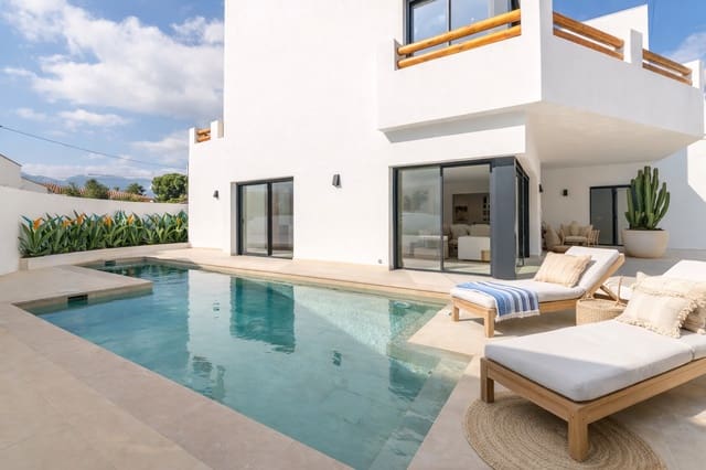 4 sypialnia Willa na sprzedaż w Albir, Alfaz del Pi / L'Alfàs del Pi z basenem garażem - 1 195 000 € (Ref: 9772710)