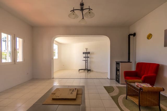 2 sovrum Semi-fristående Villa till salu i Albir, Alfaz del Pi / L'Alfàs del Pi med garage - 415 000 € (Ref: 9803923)